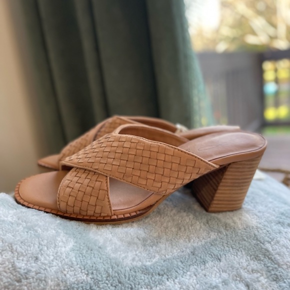Joie Leather Woven Sandals Cross Band Mule/Slide Mid Block Heel - Size 8 - NWT - Picture 5 of 11